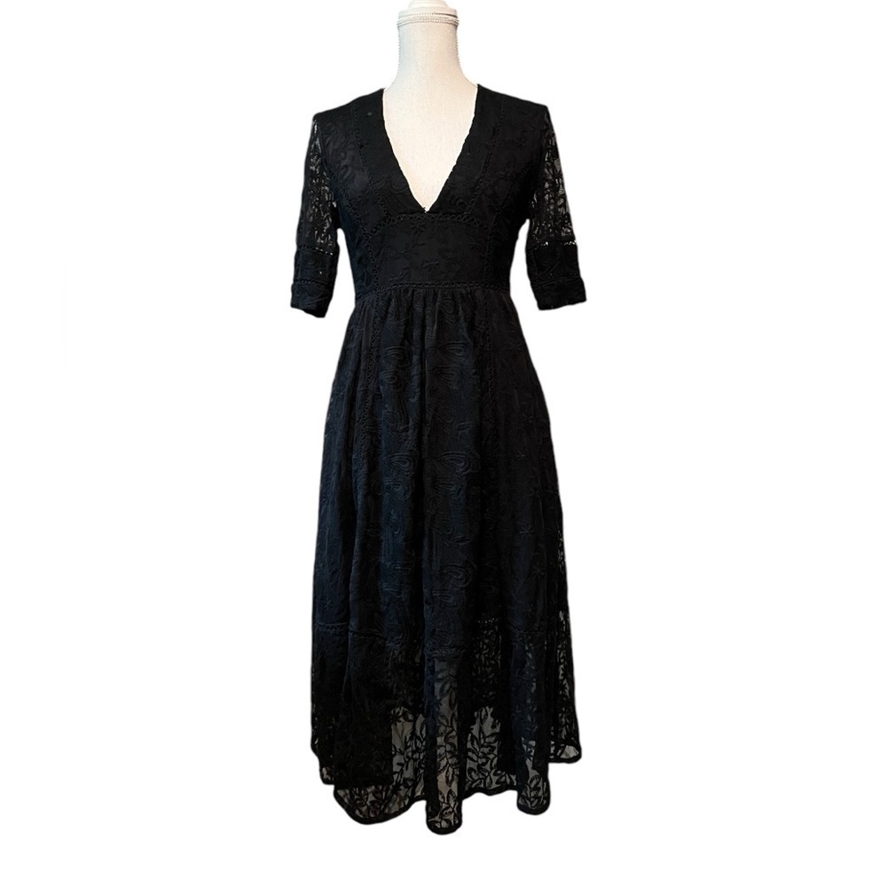 FREE PEOPLE WOMEN’S BLACK MIDI DRESS DEEP V-NECK AND LACE OVERLAY SZ MEDIUM